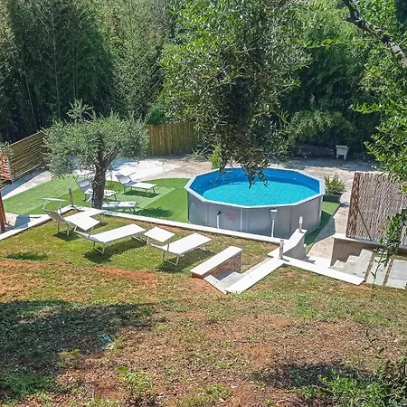 1 Bedroom Cozy In * Camaiore